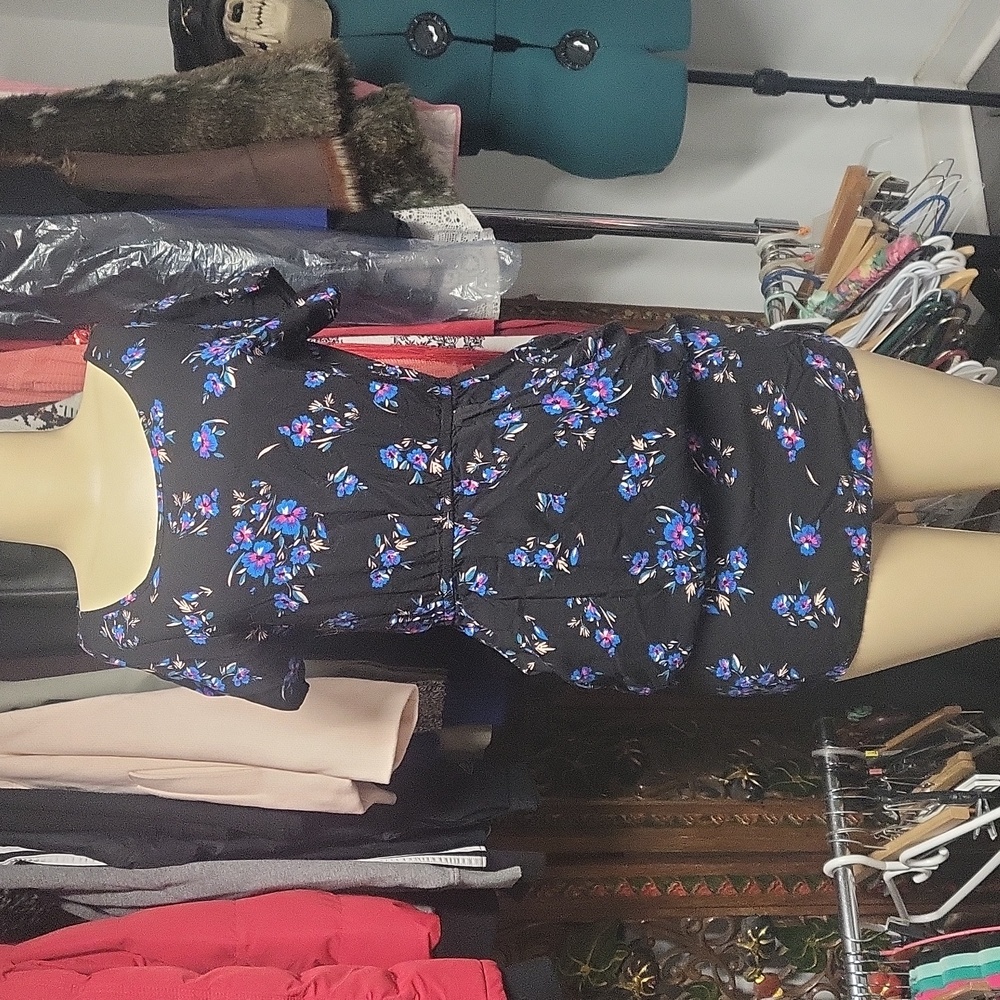 Xxi dress small